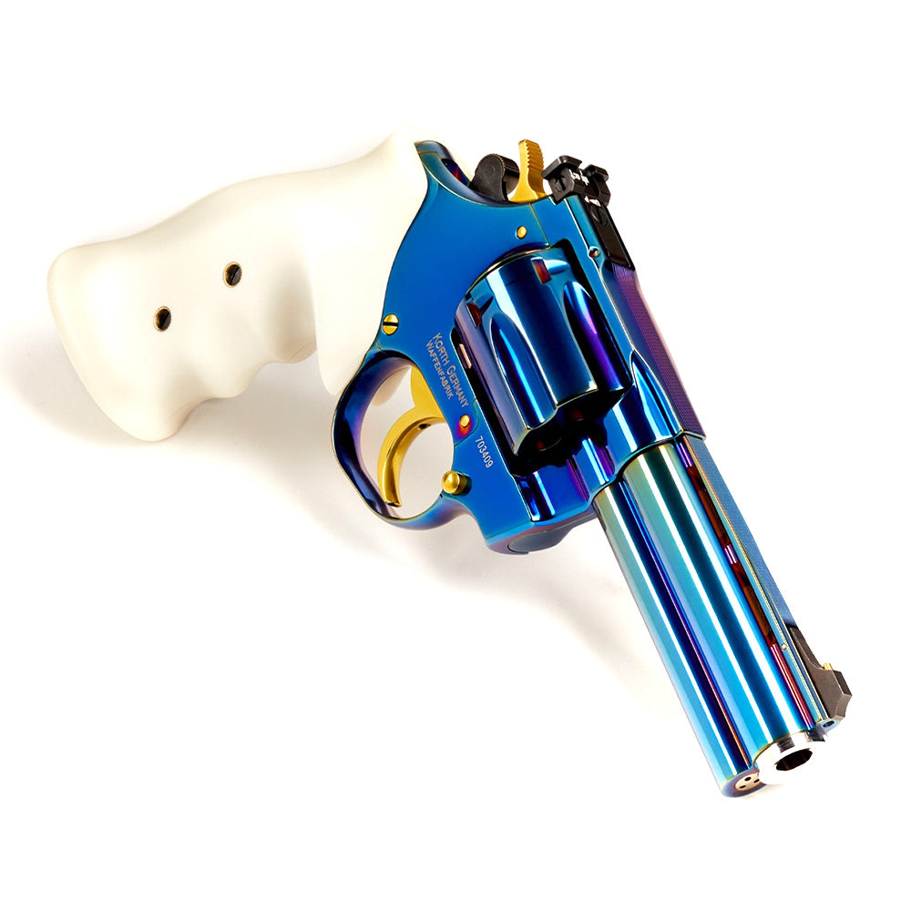 Classic Revolver
